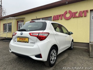 Toyota Yaris 1.5 Hybrid 74kW/1MAJ/77ti 2019
