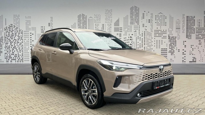 Toyota Corolla Cross 1,8 Hybrid e-CVT Style 2025