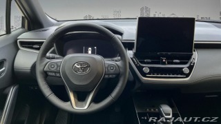 Toyota Corolla Cross 1,8 Hybrid e-CVT Style 2025