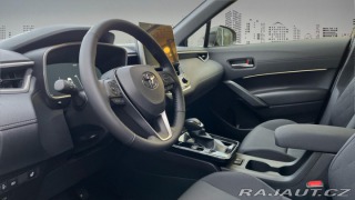 Toyota Corolla Cross 1,8 Hybrid e-CVT Style 2025