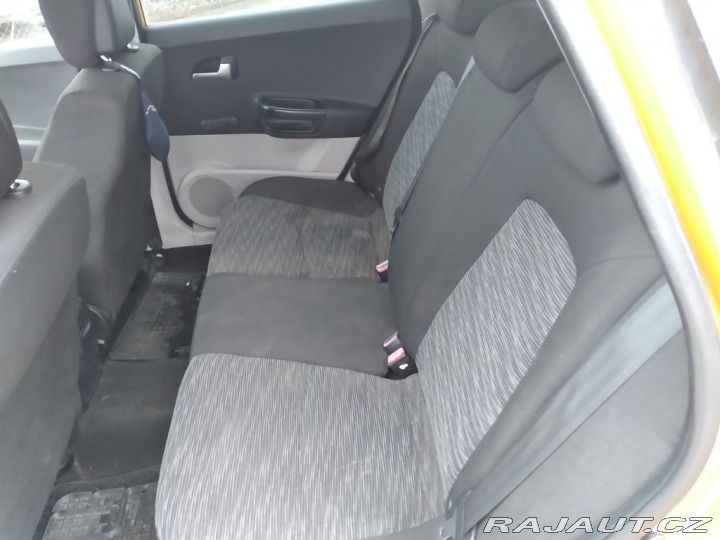 Kia Ceed 1.4 16V KLIMA,ČR 2007