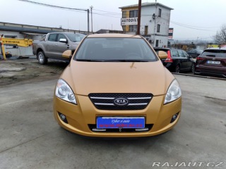 Kia Ceed 1.4 16V KLIMA,ČR 2007