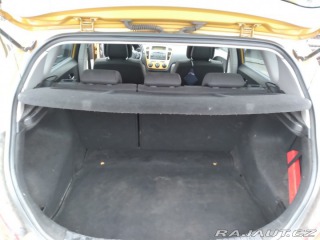 Kia Ceed 1.4 16V KLIMA,ČR 2007