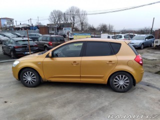 Kia Ceed 1.4 16V KLIMA,ČR 2007