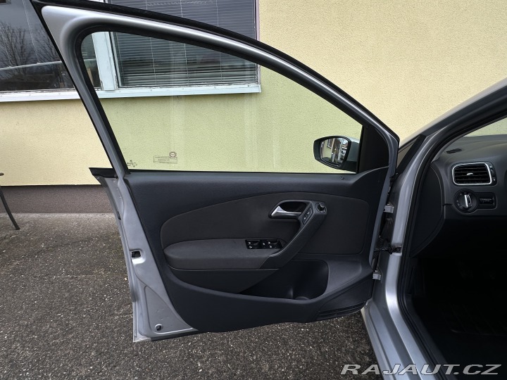 Volkswagen Polo 1.4MPi 63kW/Klima/1MAJ 2010