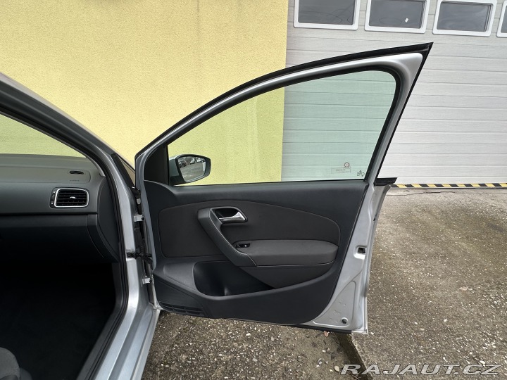 Volkswagen Polo 1.4MPi 63kW/Klima/1MAJ 2010