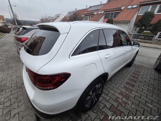 Mercedes-Benz GLC 220 D 4 MATIC ČR 1.MAJITE 2020