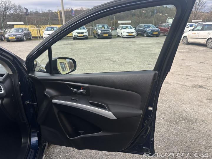 Suzuki SX4 S-Cross 1.6DDiS 4x4/Tažné/Výhřev/ 2017