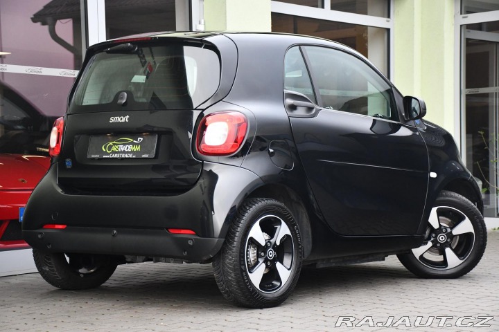 Smart Fortwo FORTWO COUPE Zadáno 2021