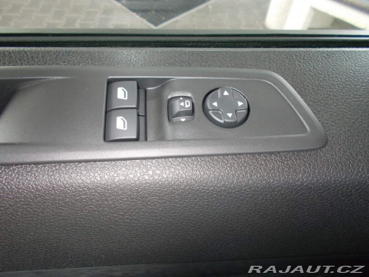 Opel Vivaro L2 (L) Combi 2.2 CDTi (13 2026