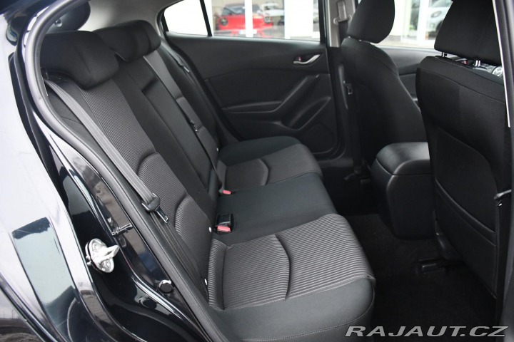 Mazda 3 1.5SKYACTIV-G REZERVACE 2016