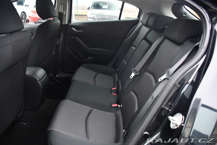 Mazda 3 1.5SKYACTIV-G REZERVACE 2016