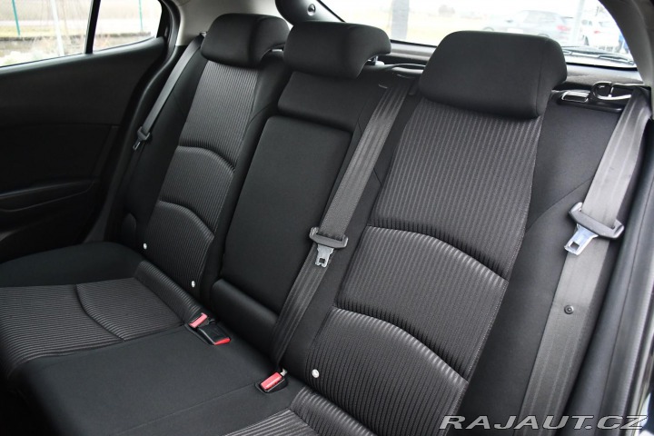 Mazda 3 1.5SKYACTIV-G 2016