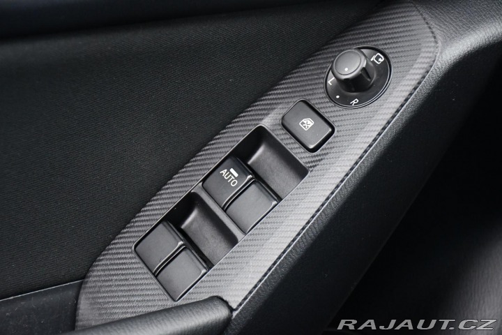 Mazda 3 1.5SKYACTIV-G 2016