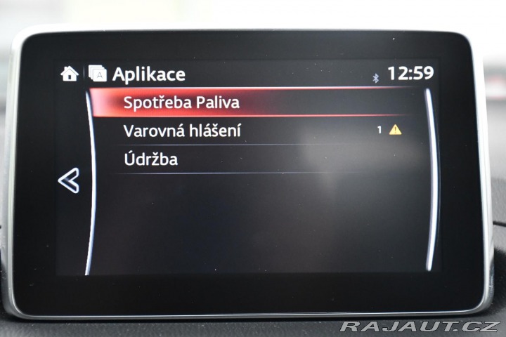 Mazda 3 1.5SKYACTIV-G REZERVACE 2016