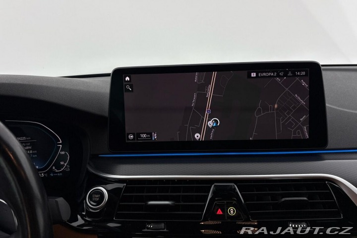 BMW 5 545e xDrive 2022