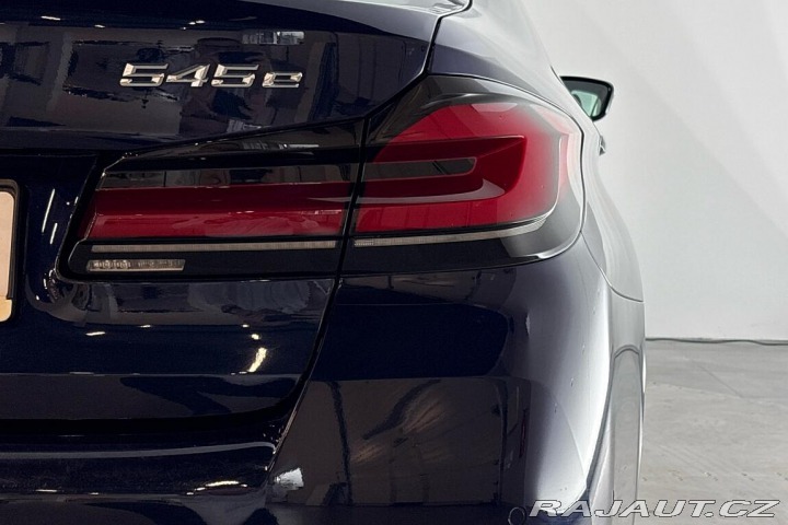 BMW 5 545e xDrive 2022