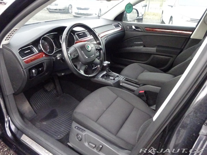 Škoda Superb  2009