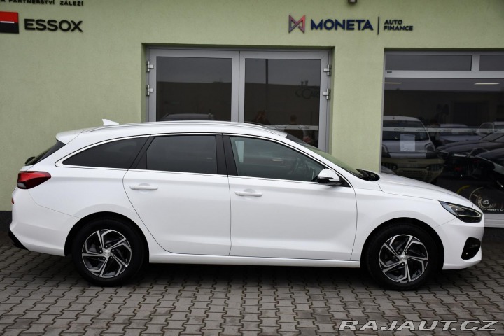 Hyundai i30 1.6CRDi SMART CARPLAY KAM 2021