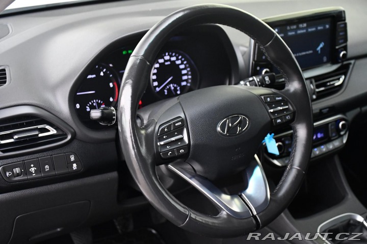 Hyundai i30 1.6CRDi SMART CARPLAY KAM 2021