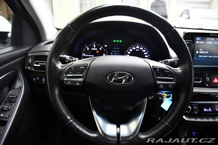 Hyundai i30 1.6CRDi SMART CARPLAY KAM 2021