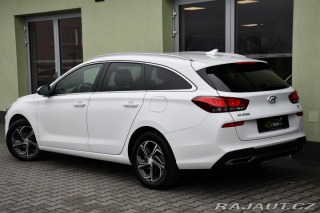 Hyundai i30 1.6CRDi SMART CARPLAY KAM 2021