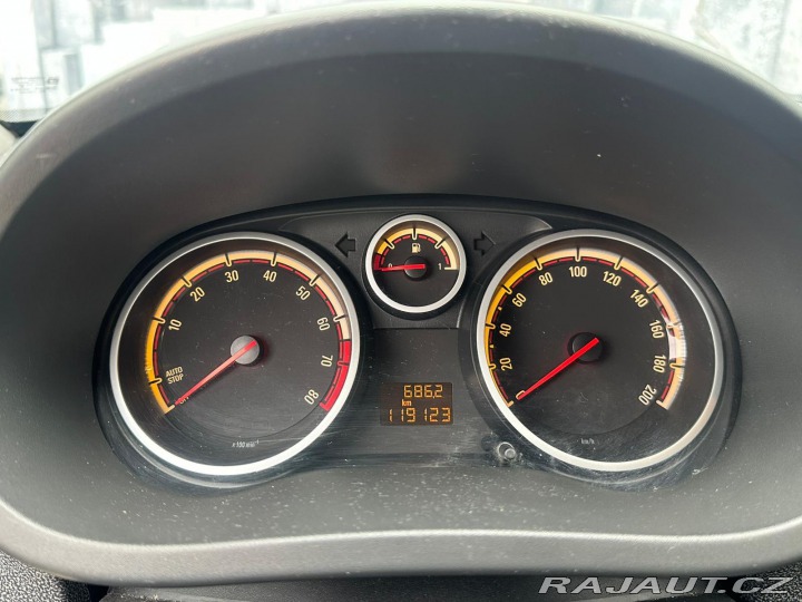 Opel Corsa 1.4i, 74KW, 111 EDITION 2013