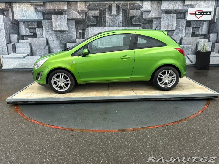 Opel Corsa 1.4i, 74KW, 111 EDITION 2013