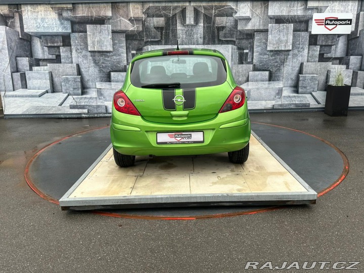 Opel Corsa 1.4i, 74KW, 111 EDITION 2013