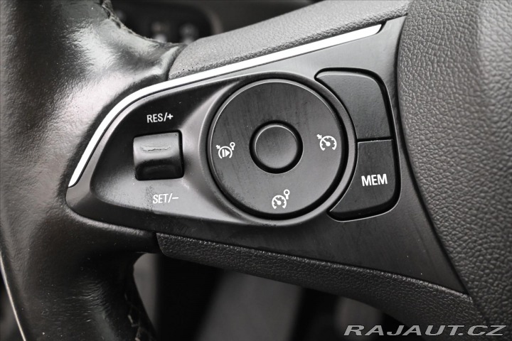 Opel Grandland X 1,6 CDTI 88 kW Tažné Záru 2017