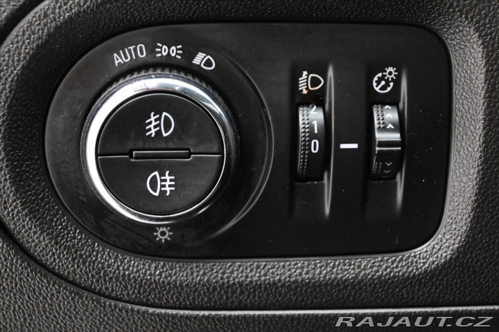 Opel Grandland X 1,6 CDTI 88 kW Tažné Záru 2017