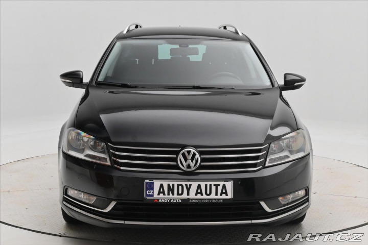 Volkswagen Passat 1,6 TDI 77 kW Navi Záruka 2011