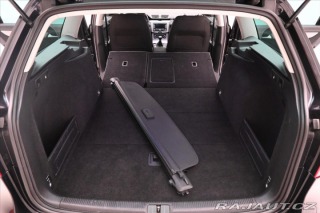 Volkswagen Passat 1,6 TDI 77 kW Navi Záruka 2011
