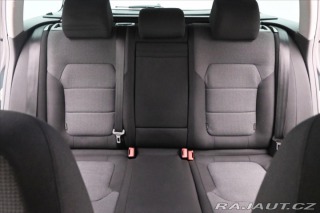 Volkswagen Passat 1,6 TDI 77 kW Navi Záruka 2011
