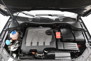 Volkswagen Passat 1,6 TDI 77 kW Navi Záruka 2011