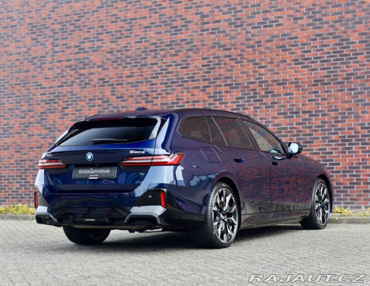 BMW 5 Touring  550e  xDrive M S 2025