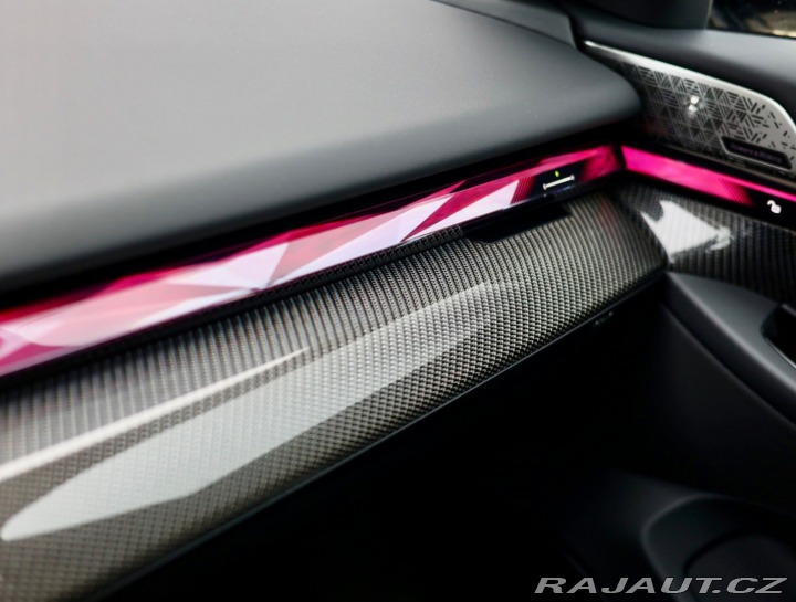 BMW 5 Touring  550e  xDrive M S 2025