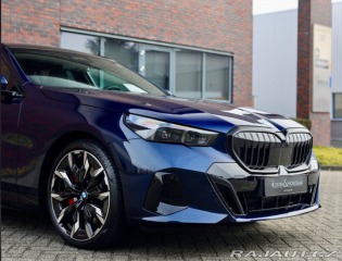 BMW 5 Touring 550e xDrive M S 2025