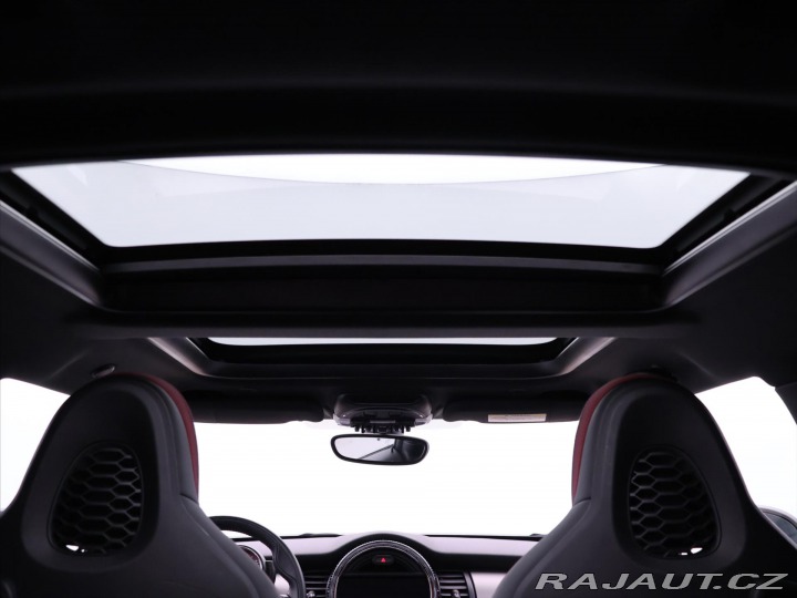 Mini Cooper 2,0 JCW 170kW H&K Chi 2016