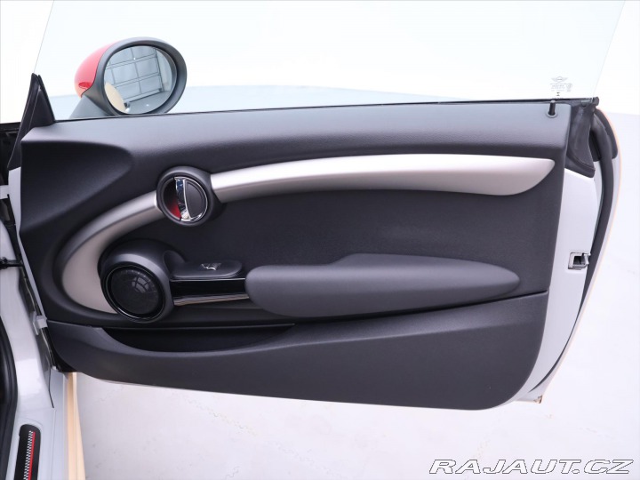 Mini Cooper 2,0 JCW 170kW H&K Chi 2016