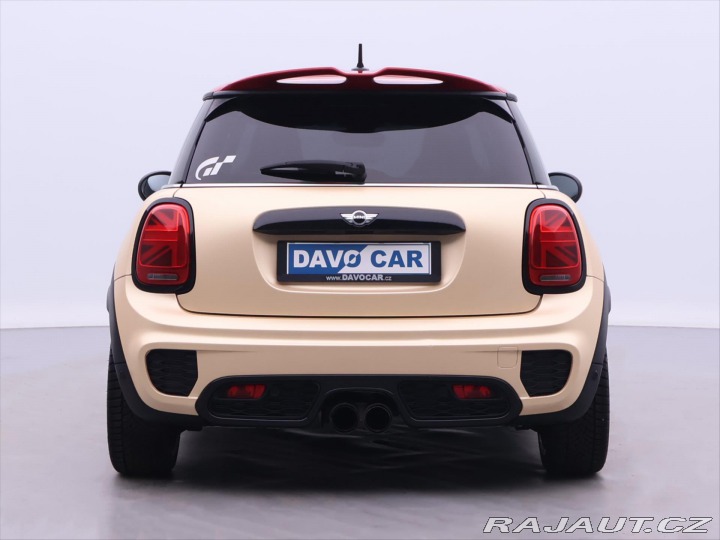 Mini Cooper 2,0 JCW 170kW H&K Chi 2016