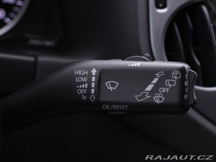 Volkswagen Tiguan 2,0 TDI 103kW 4M Sport Xe 2012