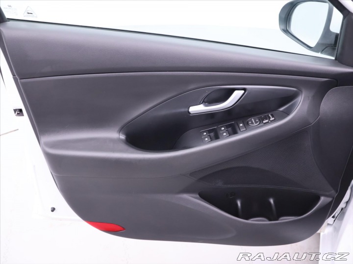 Hyundai i30 1,5 T-GDI 118kW Family Sm 2022