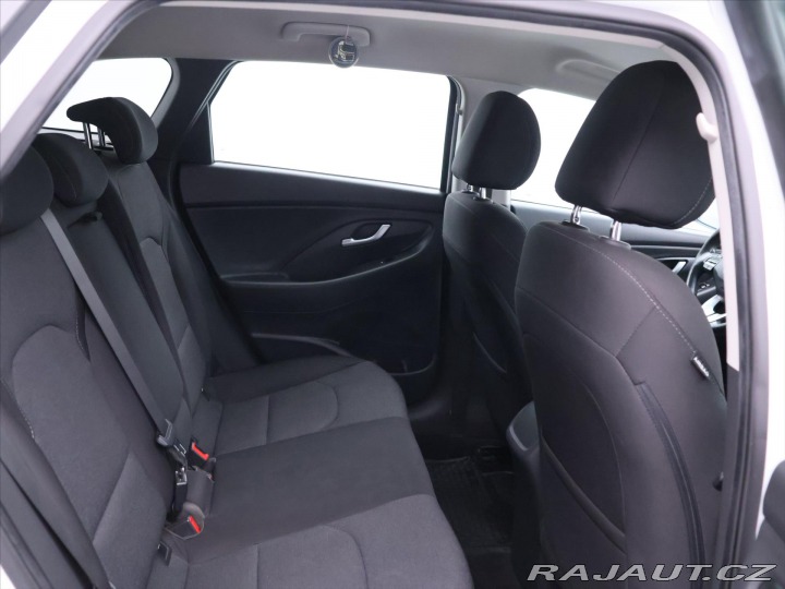 Hyundai i30 1,5 T-GDI 118kW Family Sm 2022