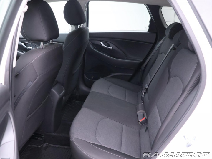 Hyundai i30 1,5 T-GDI 118kW Family Sm 2022