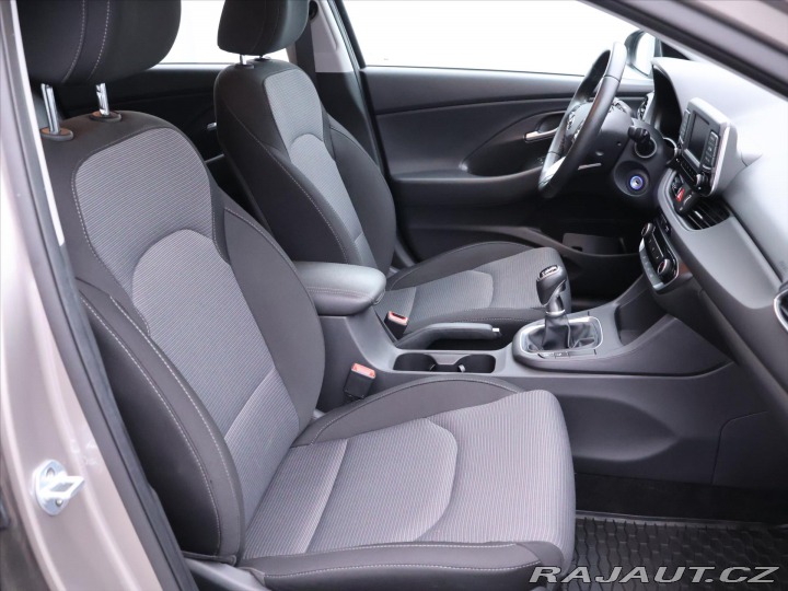 Hyundai i30 1,4 CVVT 73kW Klima CZ 2019