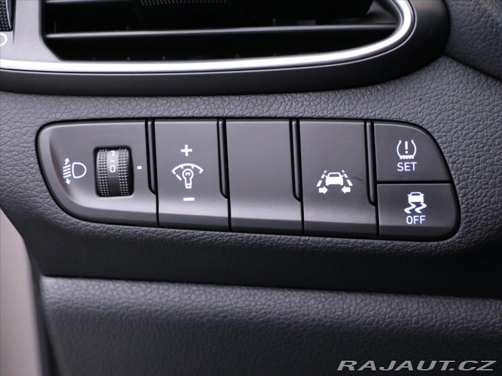 Hyundai i30 1,4 CVVT 73kW Klima CZ 2019