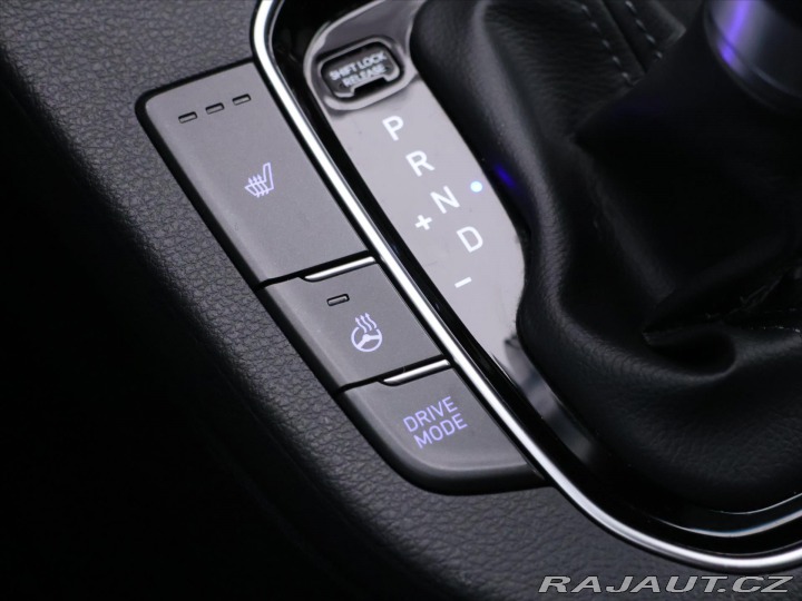 Hyundai i30 1,5 T-GDI 117kW Smart Aut 2022