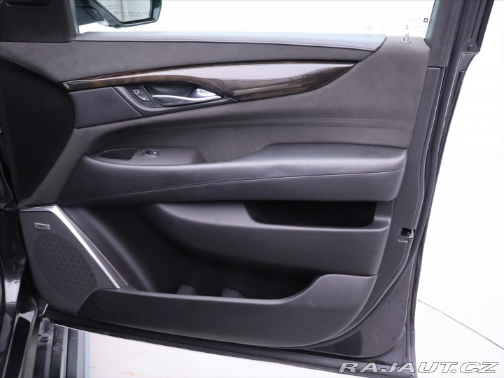 Cadillac Escalade 6,2 L V8 313kW AWD Platin 2017