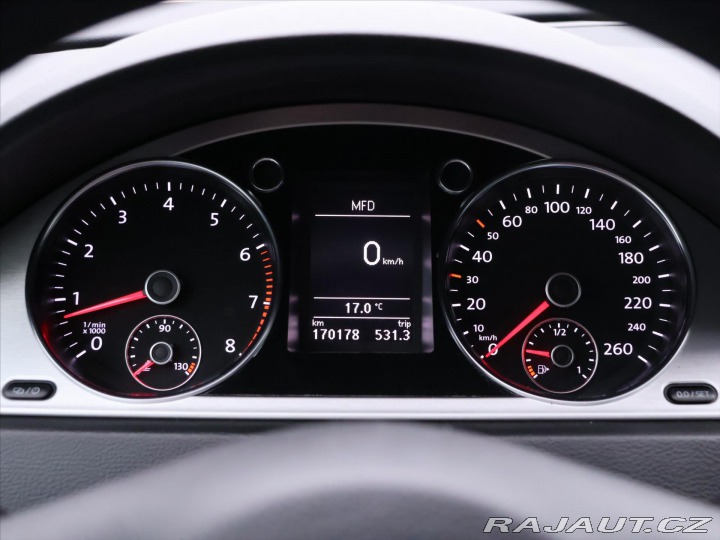 Volkswagen Passat 1,4 TSI 90kW Comfort Navi 2012